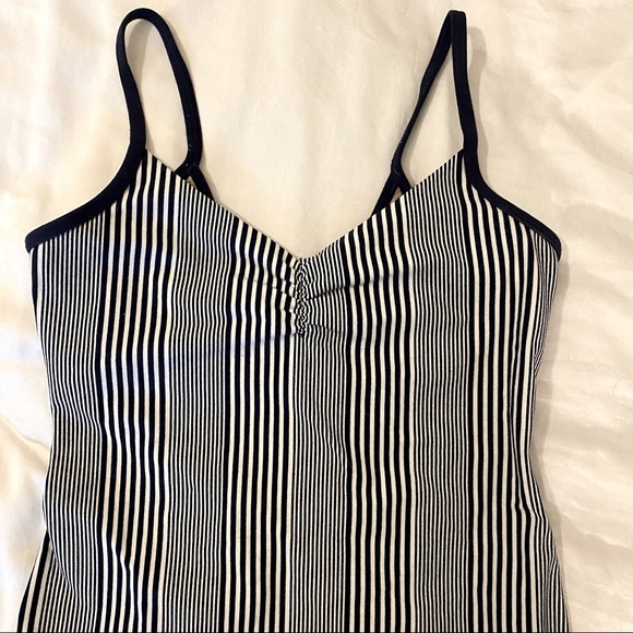 Lululemon Athletica Striped Shelf-bra Tank - Picture 3 of 5